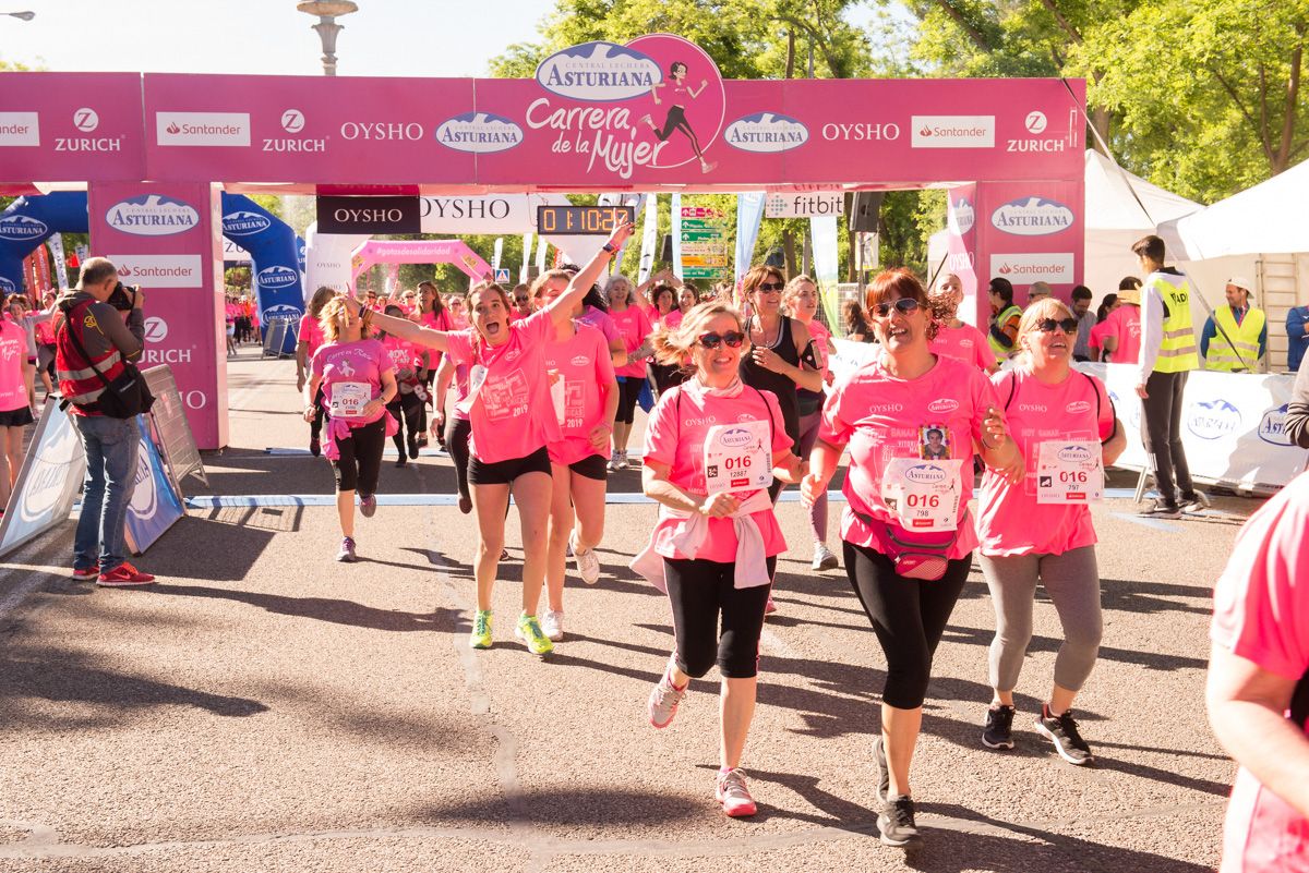 Carrera de la Mujer de Madrid - META, ARCO IZQUIERDO (de 1:09:07 a 1:12:58)