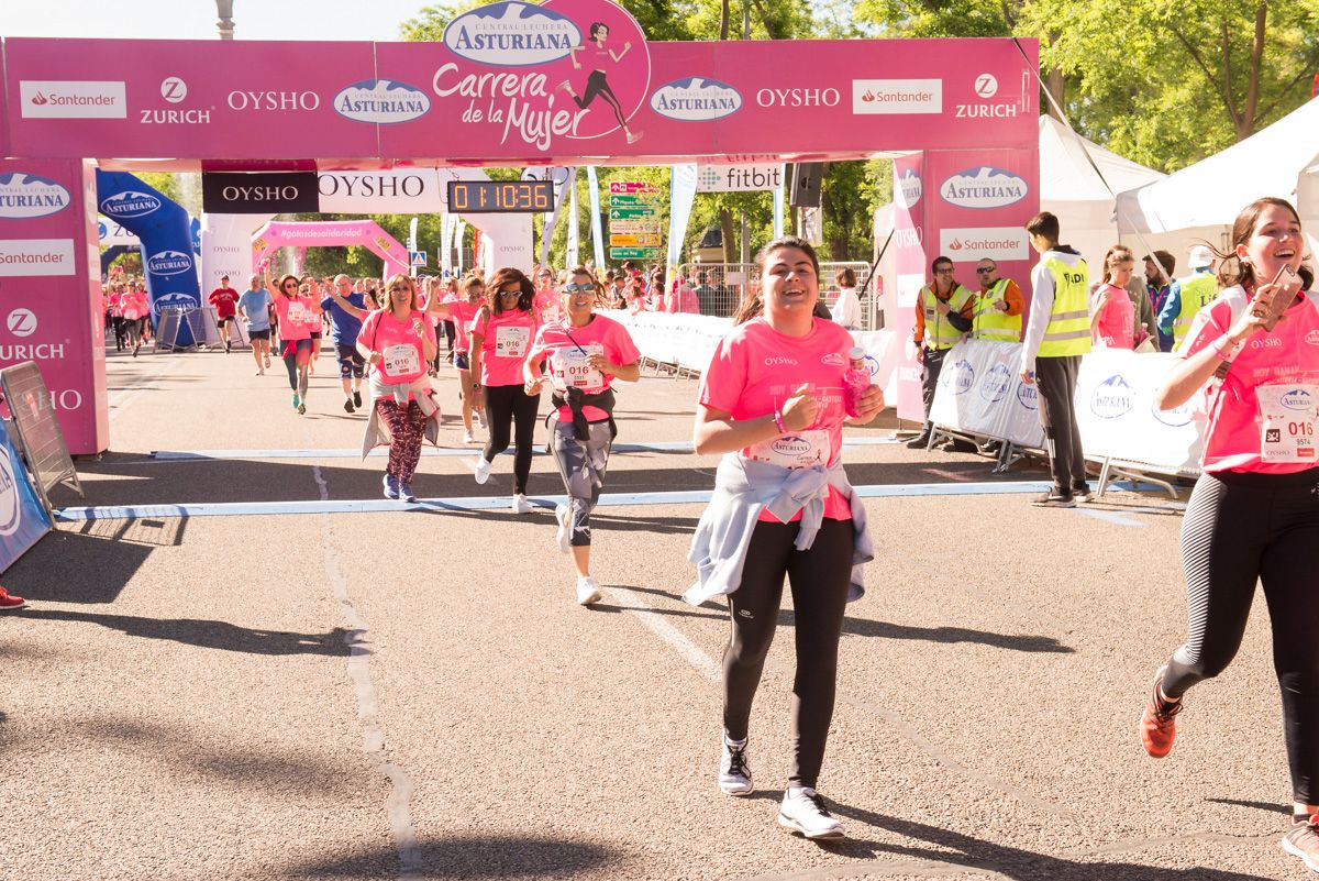 Carrera de la Mujer de Madrid - META, ARCO IZQUIERDO (de 1:09:07 a 1:12:58)