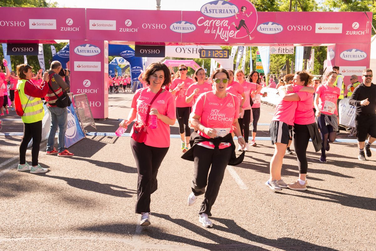 Carrera de la Mujer de Madrid - META, ARCO IZQUIERDO (de 1:09:07 a 1:12:58)