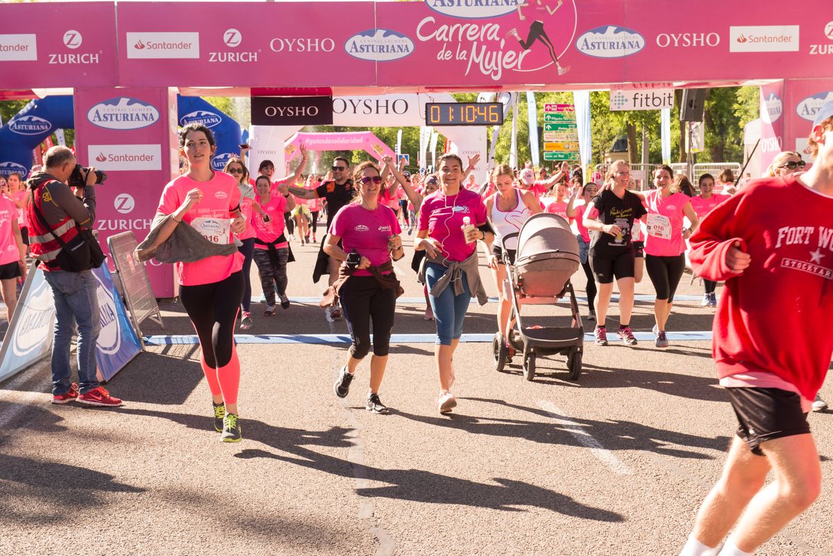 Carrera de la Mujer de Madrid - META, ARCO IZQUIERDO (de 1:09:07 a 1:12:58)