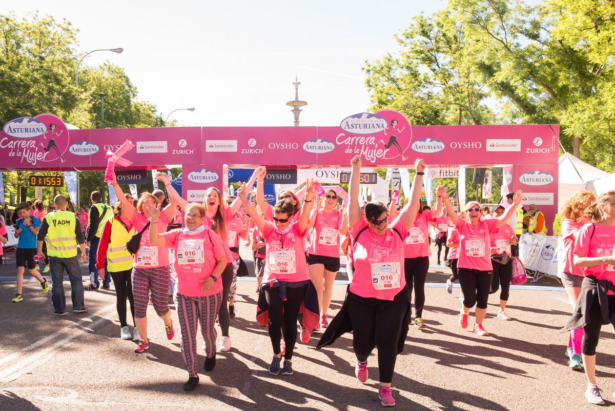 Carrera de la Mujer de Madrid - META, ARCO IZQUIERDO (de 1:15:31 a 1:17:53)
