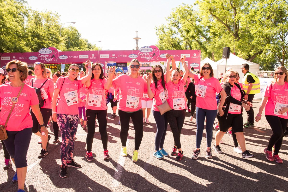Carrera de la Mujer de Madrid - META, ARCO IZQUIERDO (de 1:46:27 a 1:48:48)