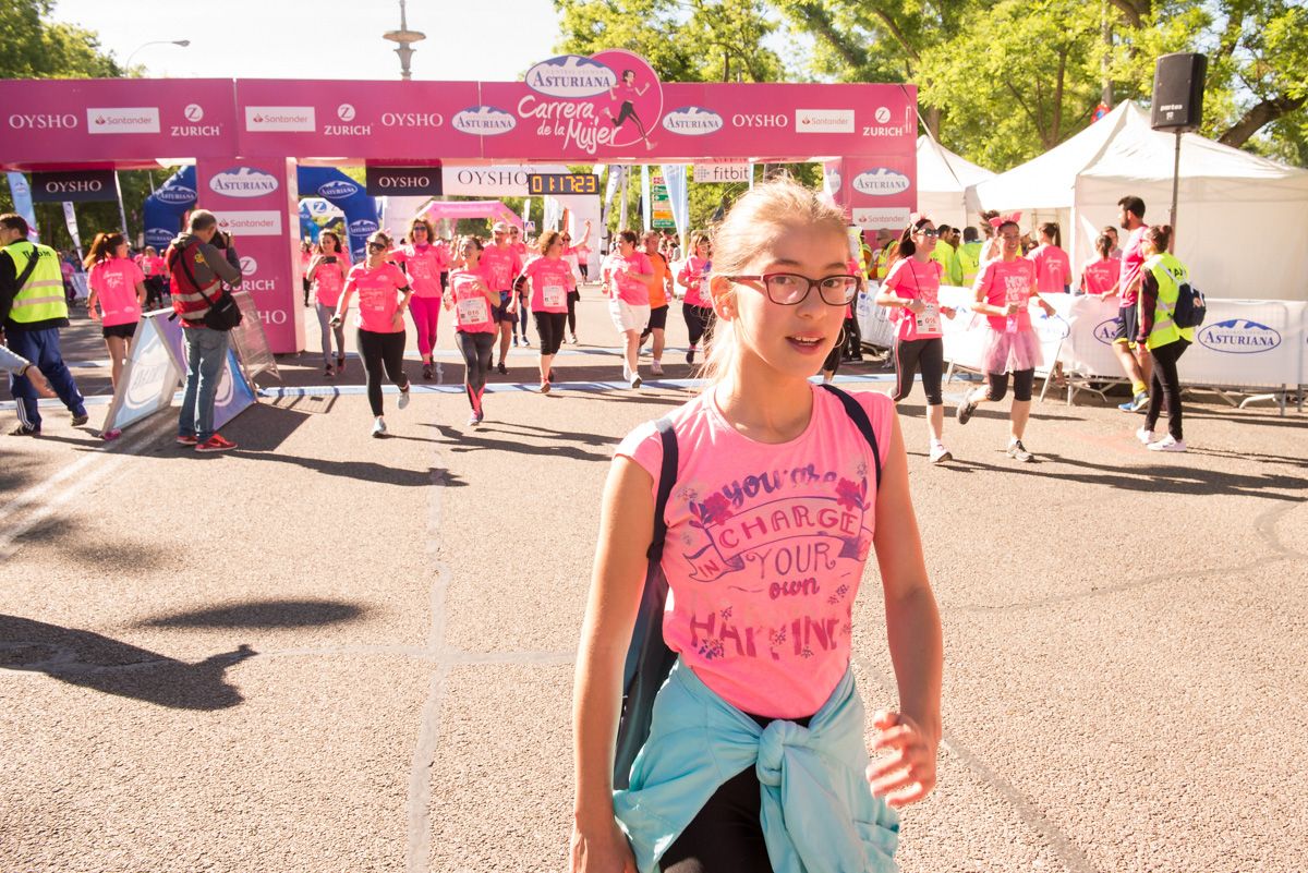 Carrera de la Mujer de Madrid - META, ARCO IZQUIERDO (de 1:15:31 a 1:17:53)