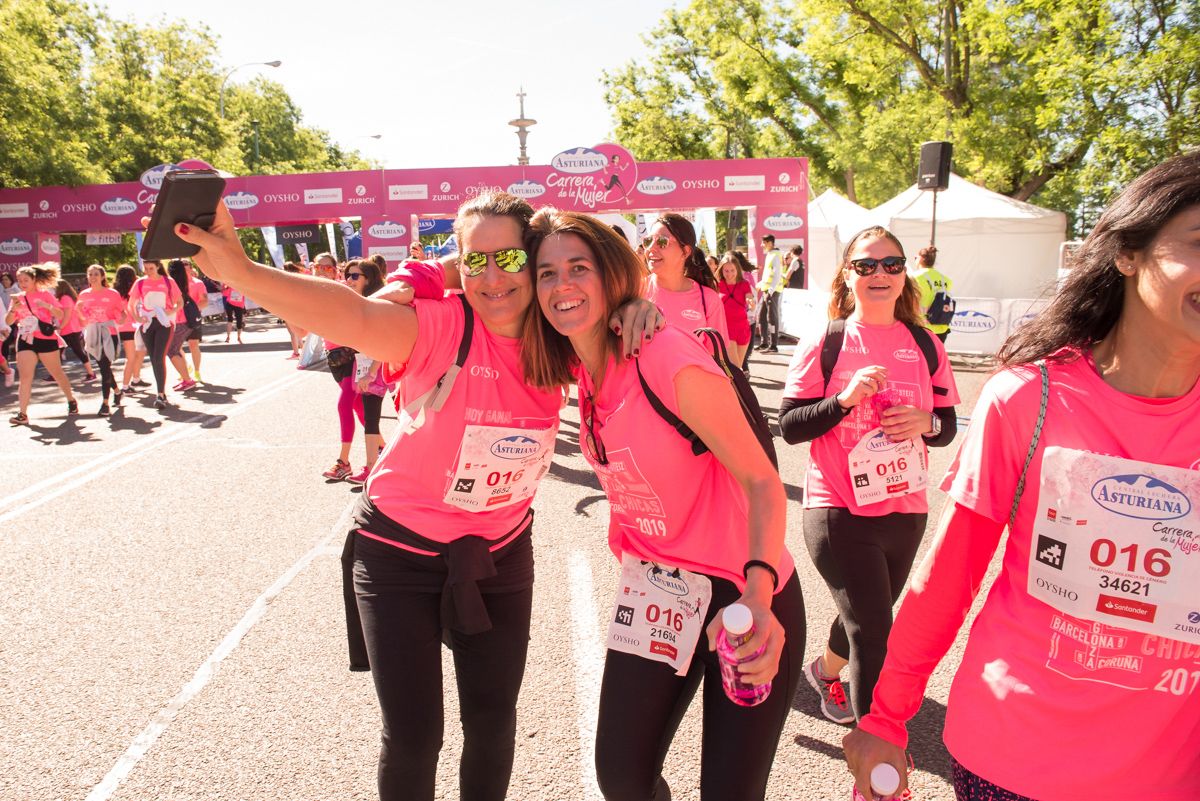 Carrera de la Mujer de Madrid - META, ARCO IZQUIERDO (de 1:46:27 a 1:48:48)