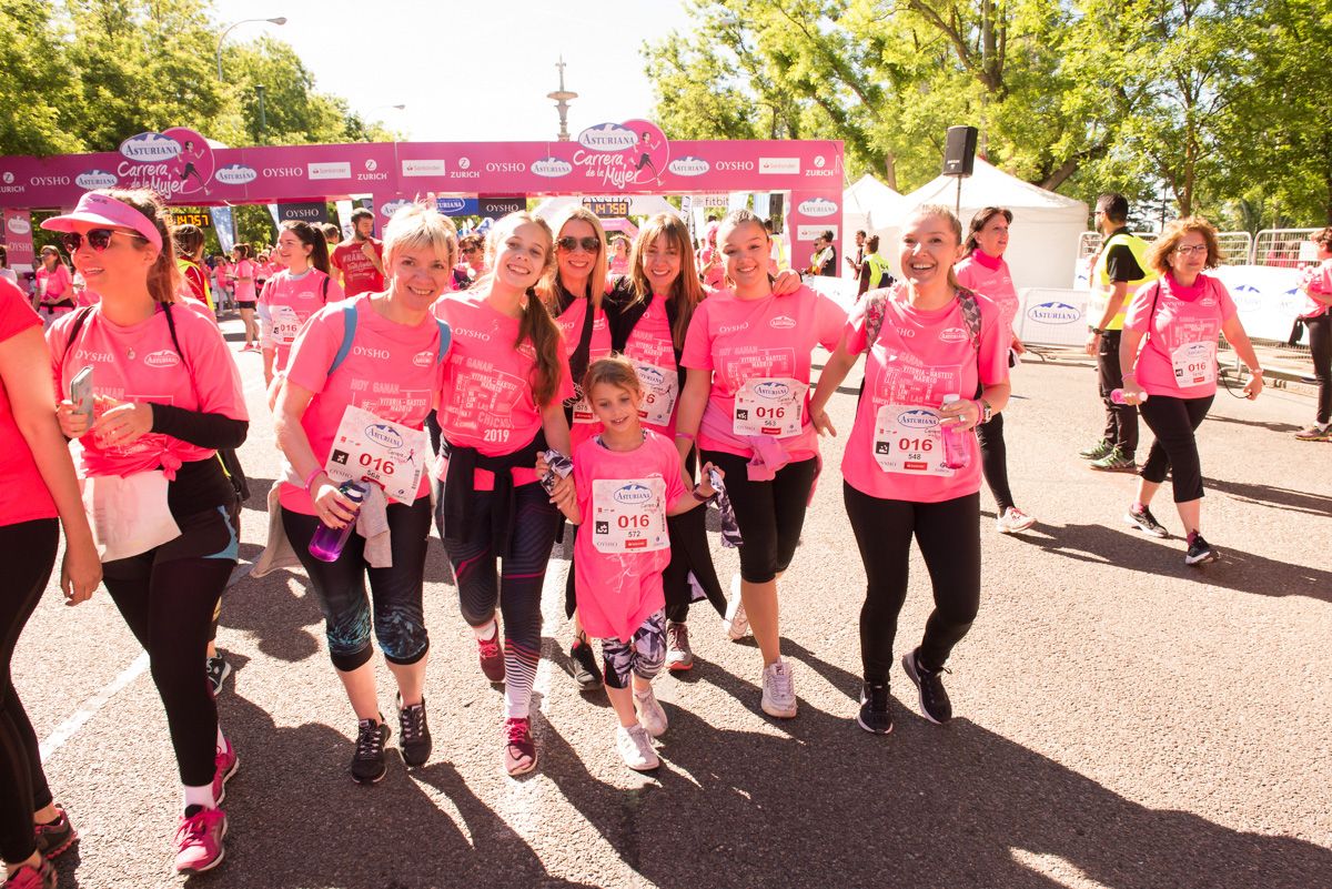 Carrera de la Mujer de Madrid - META, ARCO IZQUIERDO (de 1:46:27 a 1:48:48)