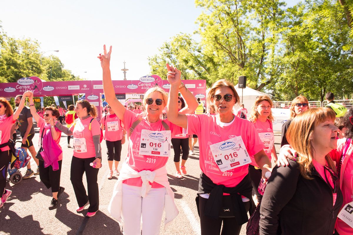 Carrera de la Mujer de Madrid - META, ARCO IZQUIERDO (de 1:46:27 a 1:48:48)