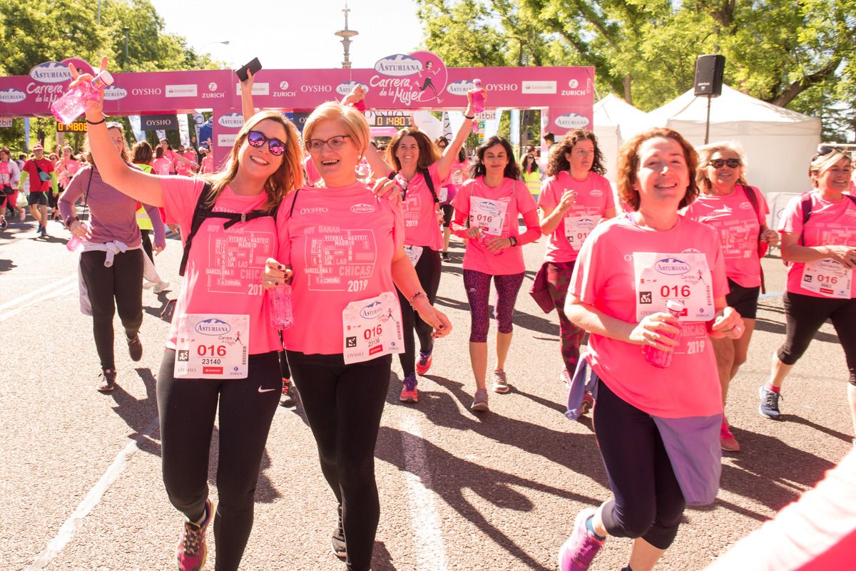 Carrera de la Mujer de Madrid - META, ARCO IZQUIERDO (de 1:46:27 a 1:48:48)