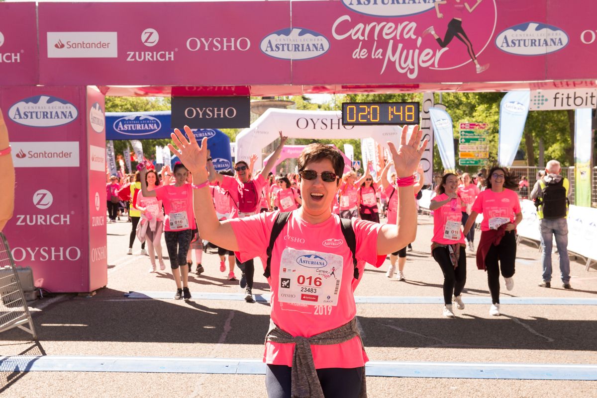 Carrera de la Mujer de Madrid - META, ARCO IZQUIERDO (de 2:00:45 a 2:03:39)