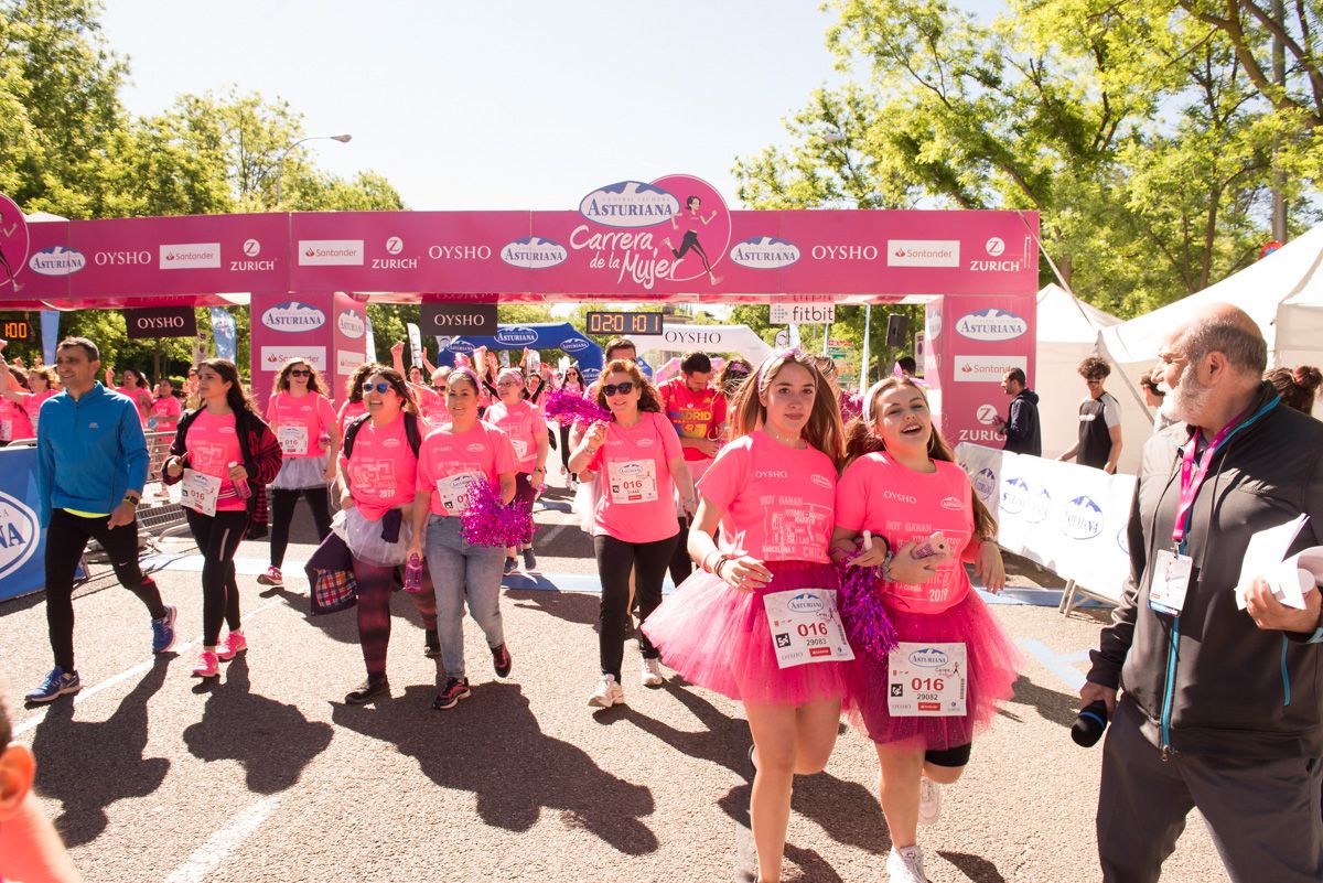 Carrera de la Mujer de Madrid - META, ARCO IZQUIERDO (de 2:00:45 a 2:03:39)