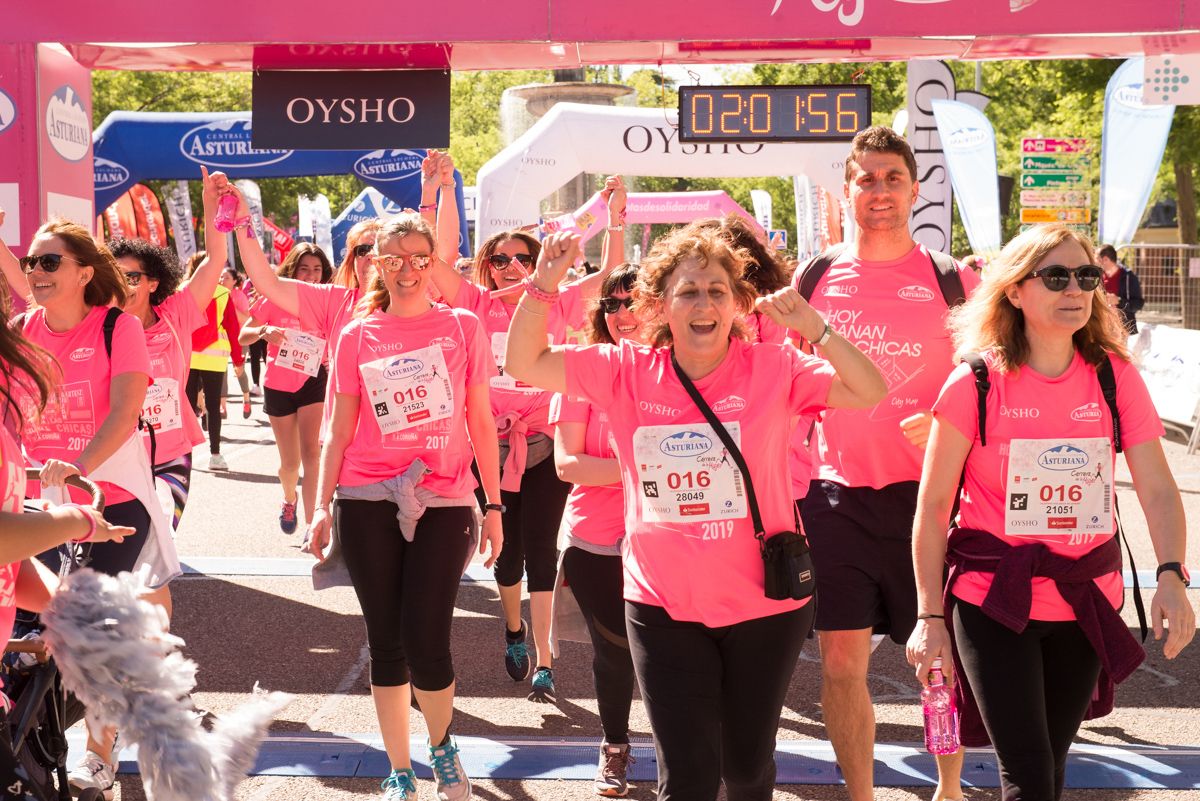 Carrera de la Mujer de Madrid - META, ARCO IZQUIERDO (de 2:00:45 a 2:03:39)