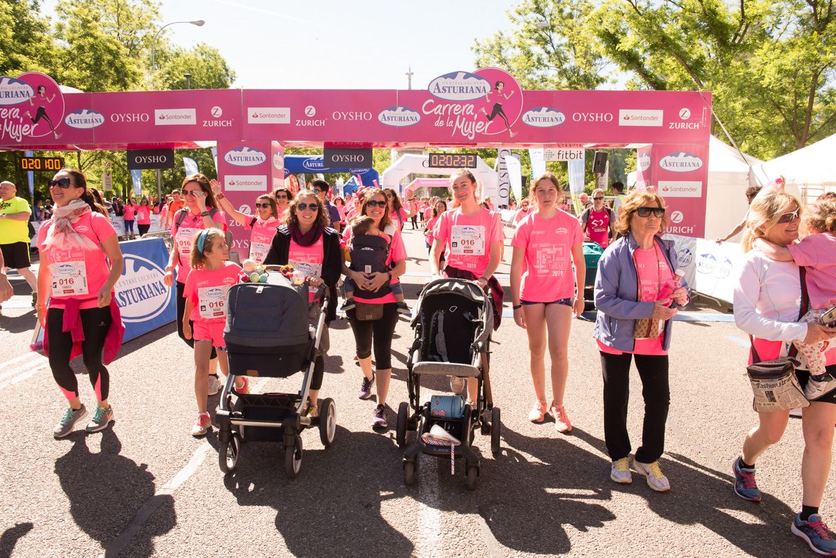 Carrera de la Mujer de Madrid - META, ARCO IZQUIERDO (de 2:00:45 a 2:03:39)