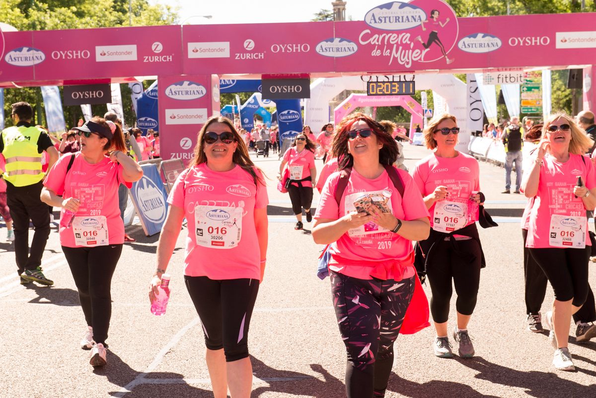 Carrera de la Mujer de Madrid - META, ARCO IZQUIERDO (de 2:00:45 a 2:03:39)