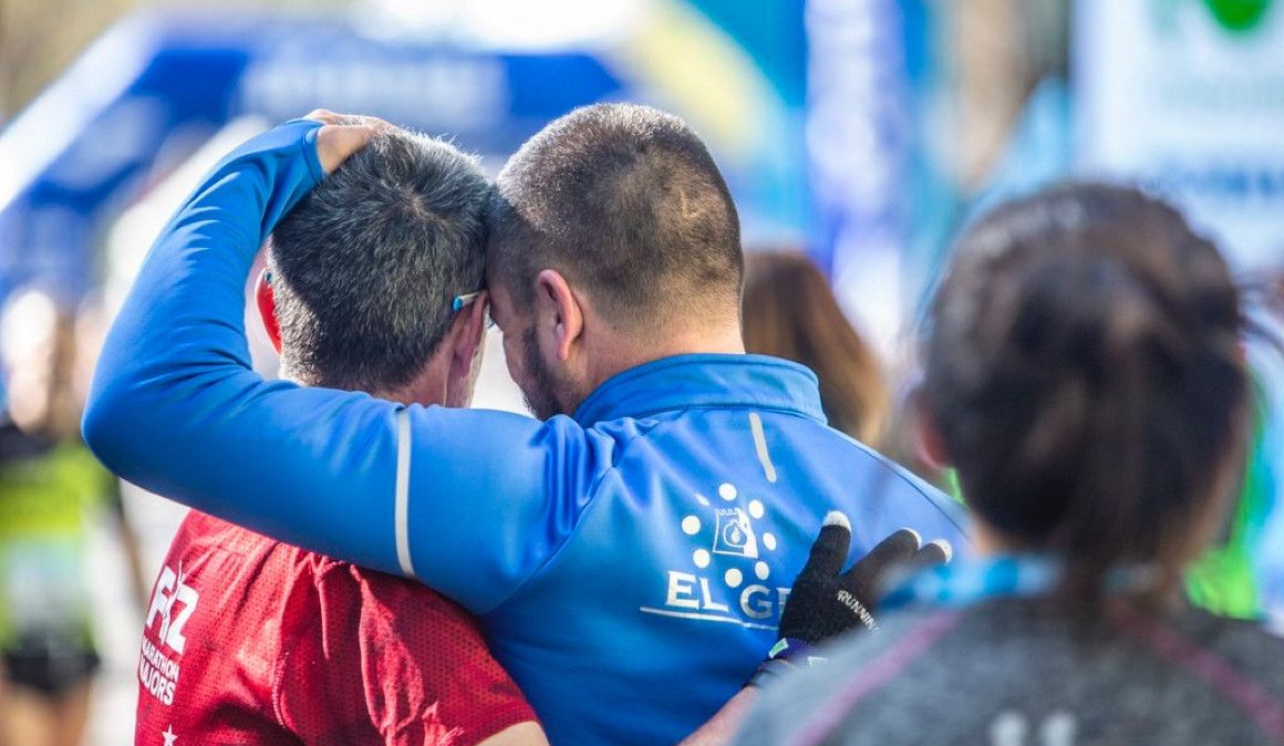 Dos corredores en el Movistar Medio Maratón de Madrid | JCD Fotografía