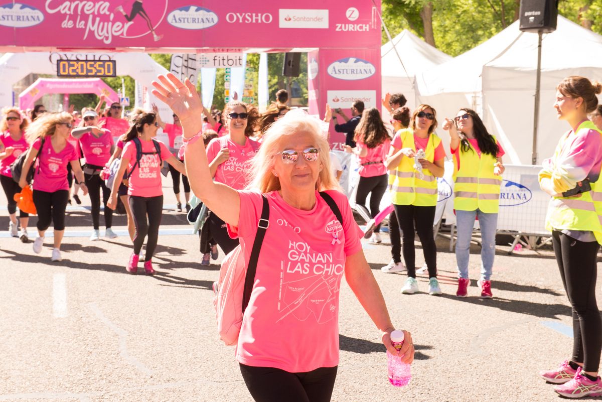Carrera de la Mujer de Madrid - META, ARCO IZQUIERDO (de 2:03:50 a 2:07:17)