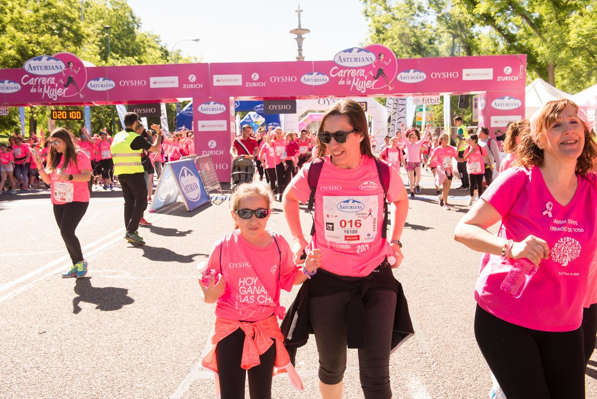 Carrera de la Mujer de Madrid - META, ARCO IZQUIERDO (de 2:03:50 a 2:07:17)
