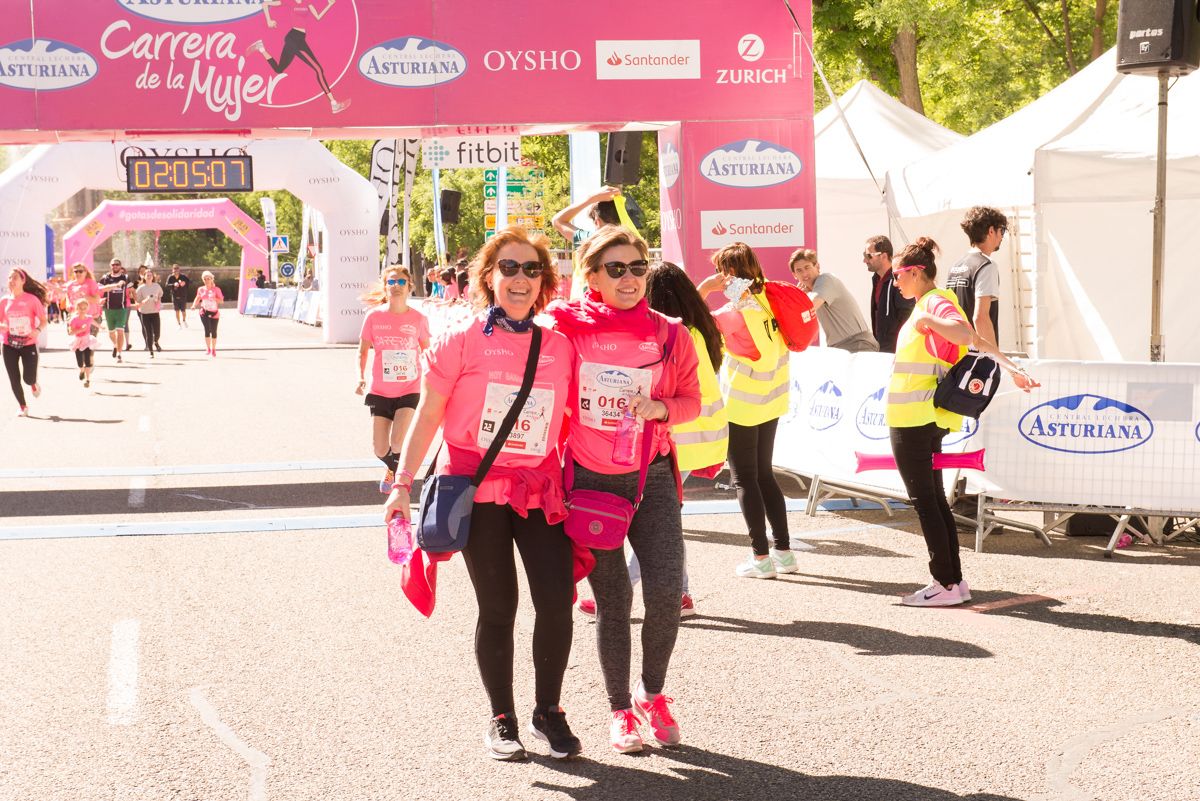 Carrera de la Mujer de Madrid - META, ARCO IZQUIERDO (de 2:03:50 a 2:07:17)