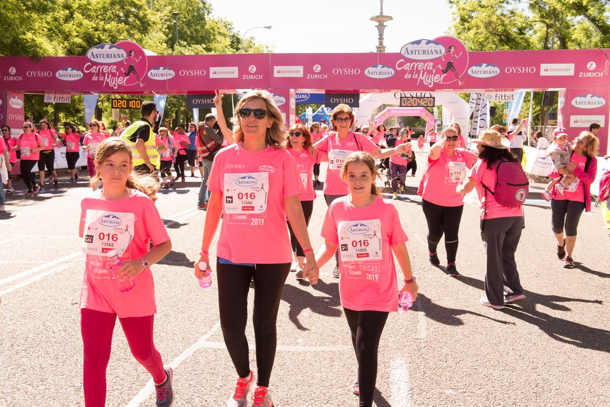 Carrera de la Mujer de Madrid - META, ARCO IZQUIERDO (de 2:03:50 a 2:07:17)