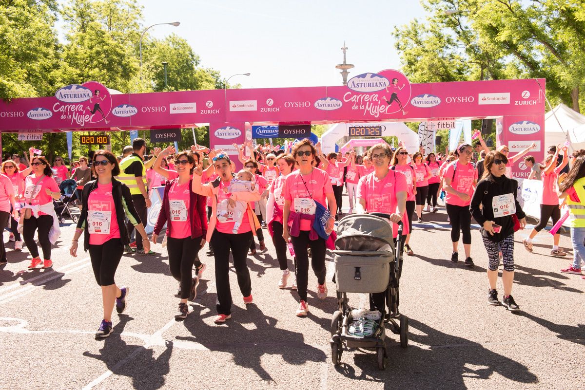 Carrera de la Mujer de Madrid - META, ARCO IZQUIERDO (de 2:07:25 a 2:30:21)