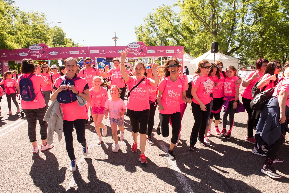 Carrera de la Mujer de Madrid - META, ARCO IZQUIERDO (de 2:07:25 a 2:30:21)
