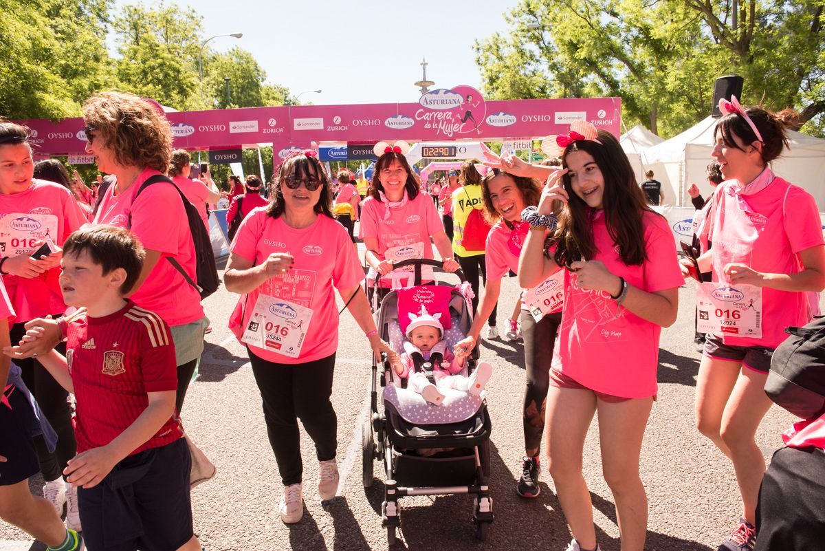 Carrera de la Mujer de Madrid - META, ARCO IZQUIERDO (de 2:07:25 a 2:30:21)