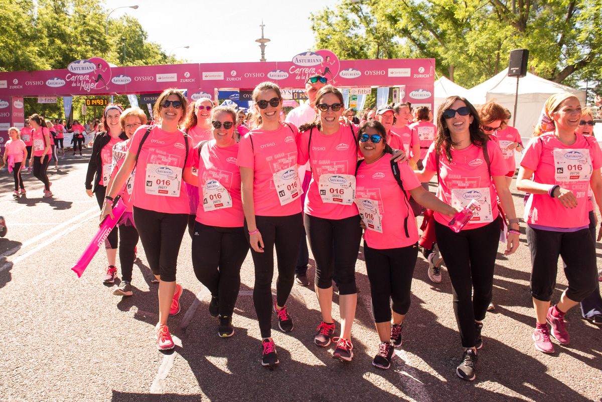 Carrera de la Mujer de Madrid - META, ARCO IZQUIERDO (de 1:48:55 a 1:51:02)