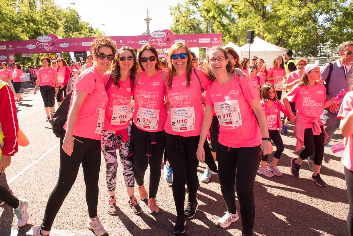 Carrera de la Mujer de Madrid - META, ARCO IZQUIERDO (de 1:48:55 a 1:51:02)