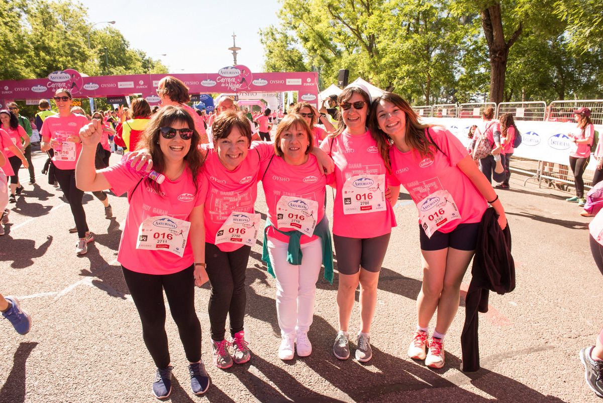 Carrera de la Mujer de Madrid - META, ARCO IZQUIERDO (de 1:48:55 a 1:51:02)