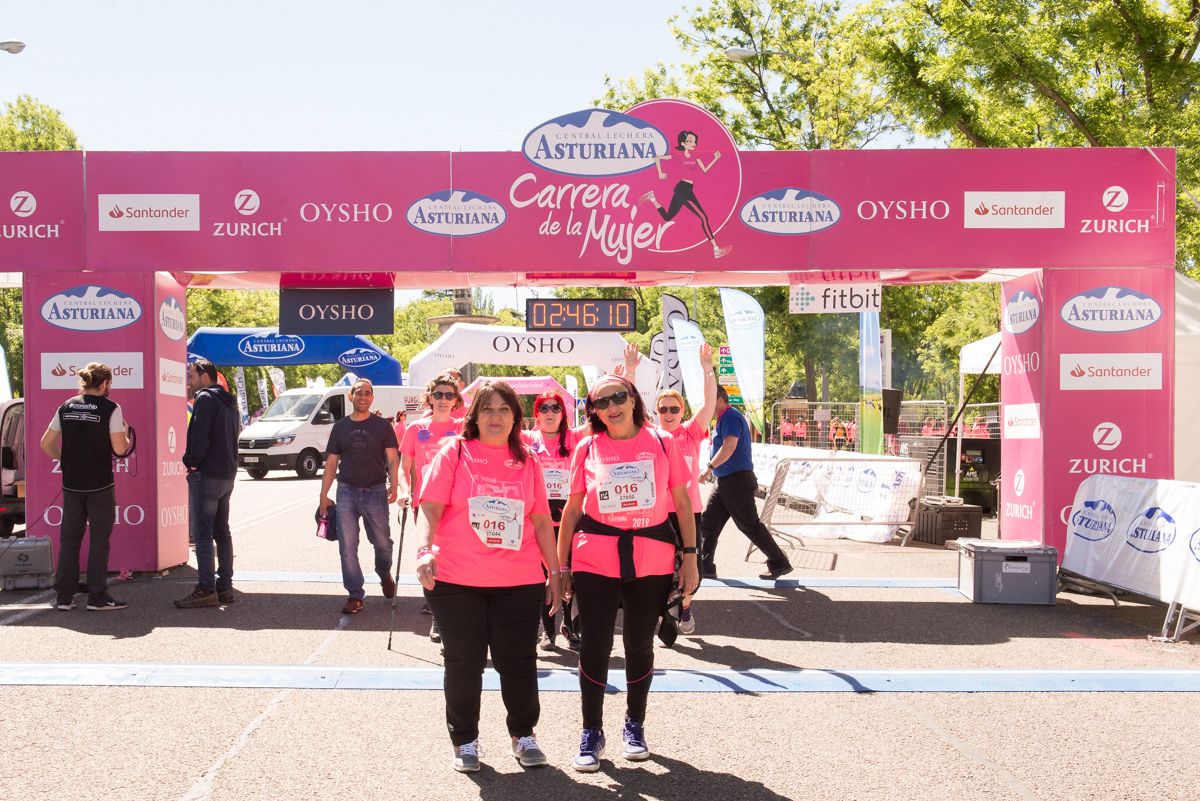Carrera de la Mujer de Madrid - META, ARCO IZQUIERDO (de 2:33:07 a FINAL)