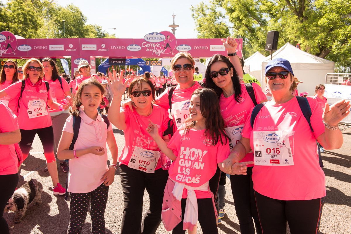 Carrera de la Mujer de Madrid - META, ARCO IZQUIERDO (de 1:51:04 a 1:54:54)