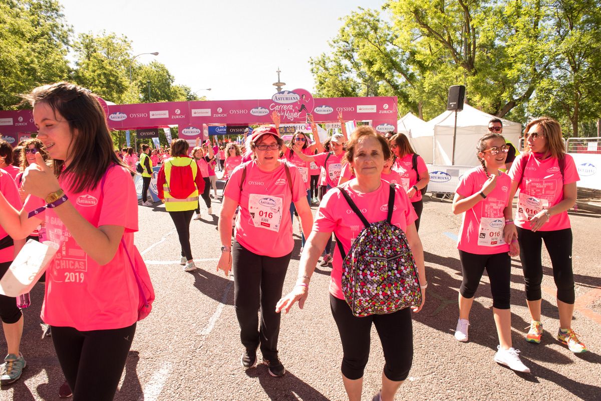 Carrera de la Mujer de Madrid - META, ARCO IZQUIERDO (de 1:51:04 a 1:54:54)