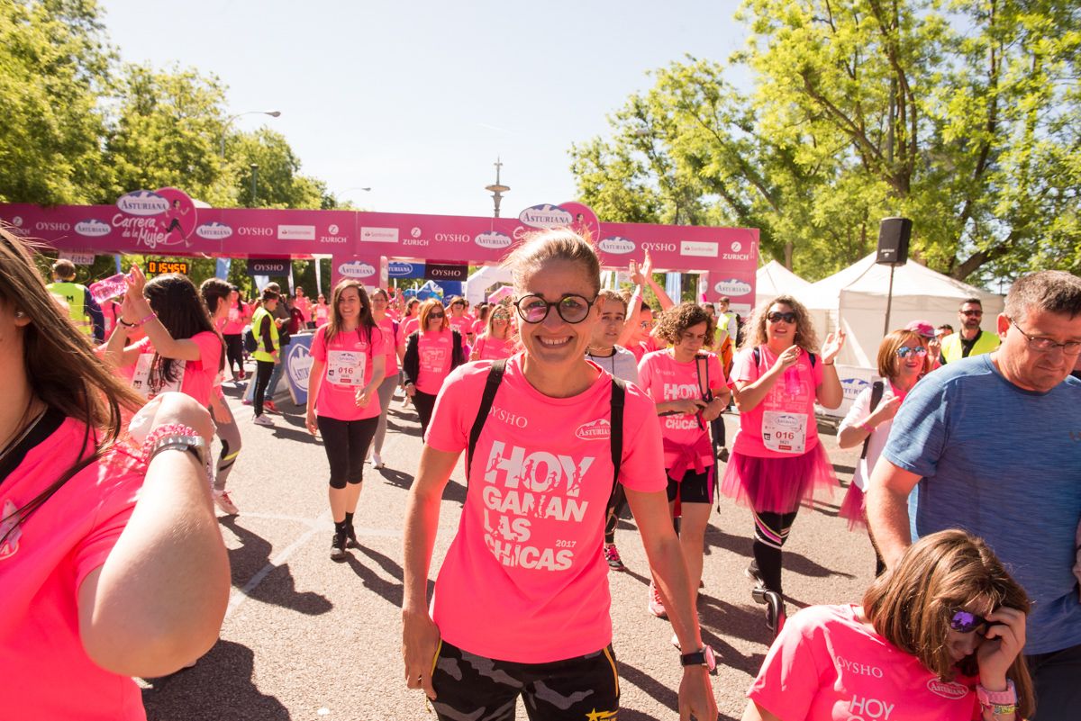Carrera de la Mujer de Madrid - META, ARCO IZQUIERDO (de 1:54:59 a 1:57:21)