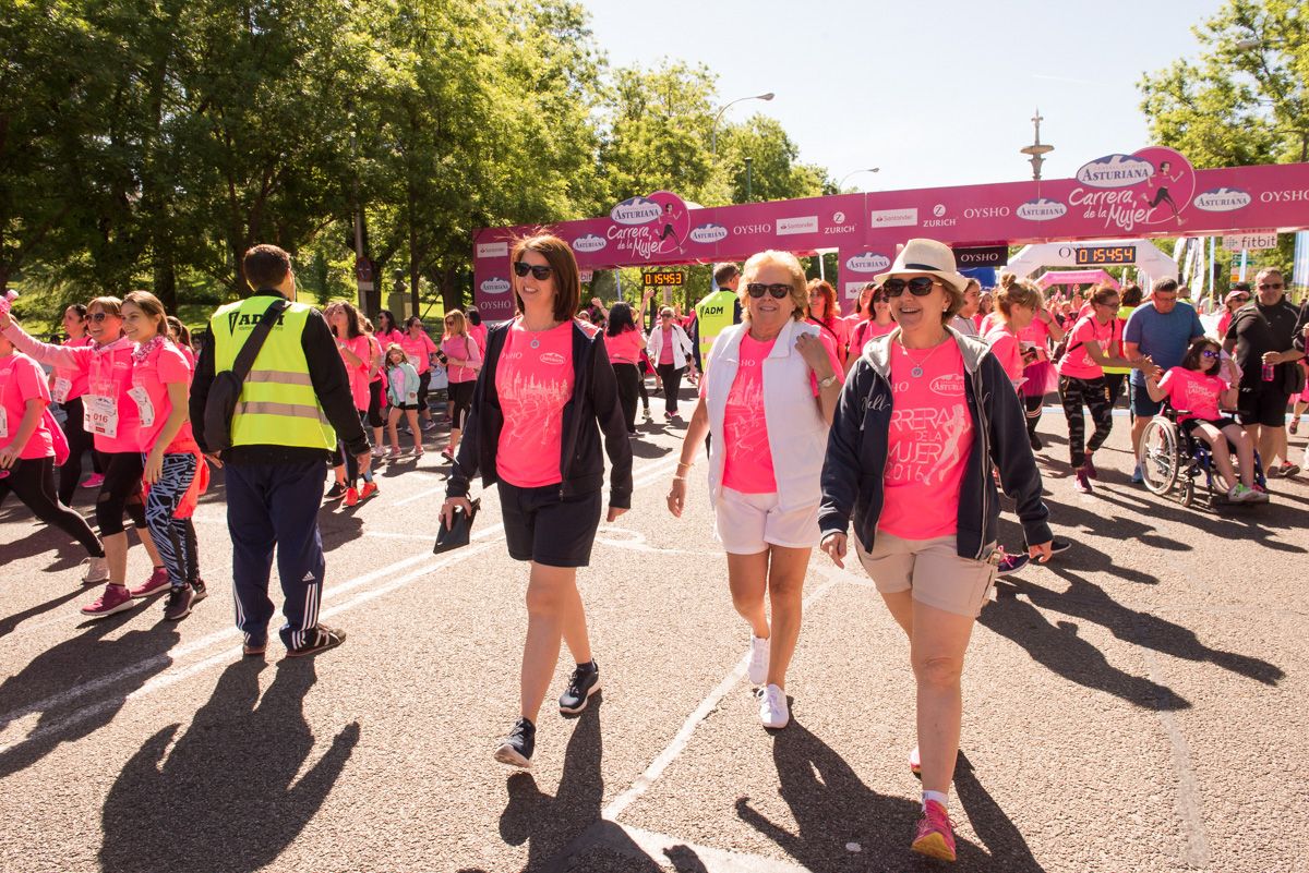 Carrera de la Mujer de Madrid - META, ARCO IZQUIERDO (de 1:51:04 a 1:54:54)