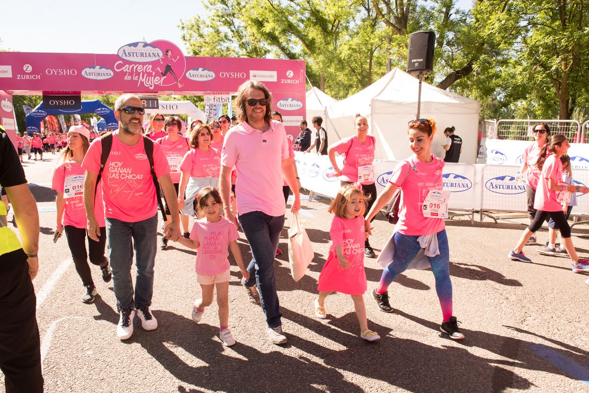 Carrera de la Mujer de Madrid - META, ARCO IZQUIERDO (de 1:58:26 a 2:00:50)