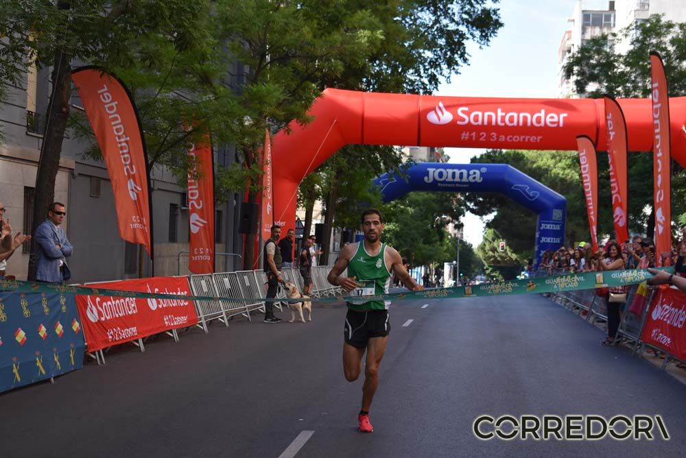 Las mejores fotos de la llegada de la Carrera de la Guardia Civil (GALERÍA 1)