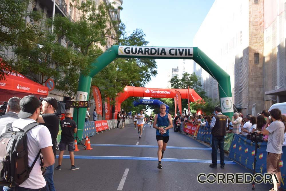 Las mejores fotos de la llegada de la Carrera de la Guardia Civil (GALERÍA 3)