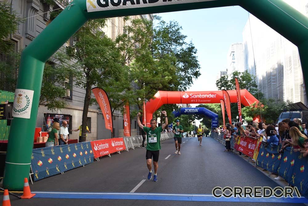 Las mejores fotos de la llegada de la Carrera de la Guardia Civil (GALERÍA 4)