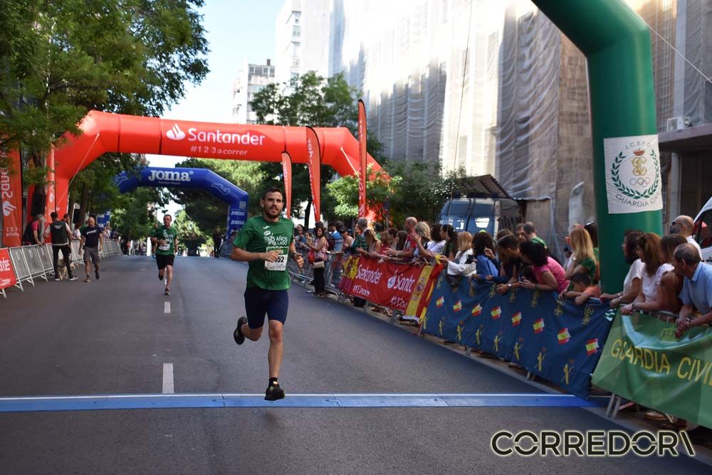 Las mejores fotos de la llegada de la Carrera de la Guardia Civil (GALERÍA 4)