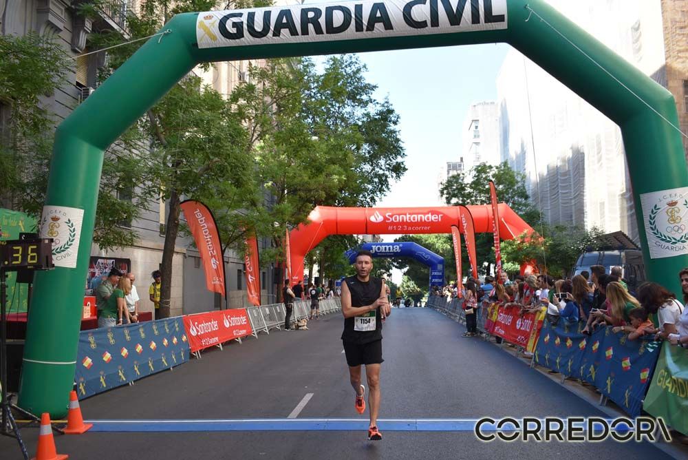 Las mejores fotos de la llegada de la Carrera de la Guardia Civil (GALERÍA 4)