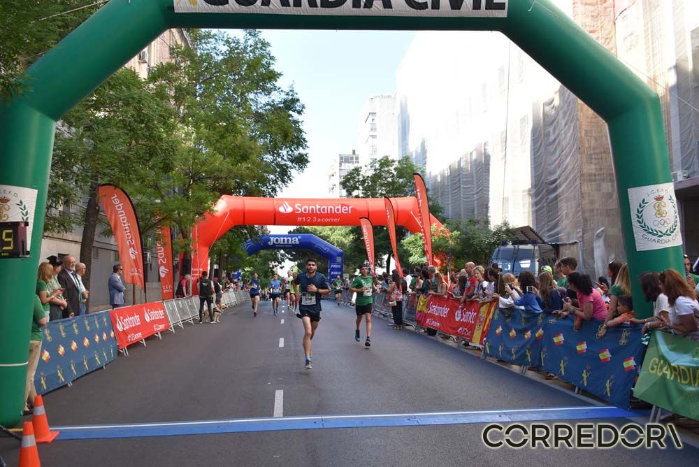 Las mejores fotos de la llegada de la Carrera de la Guardia Civil (GALERÍA 7)