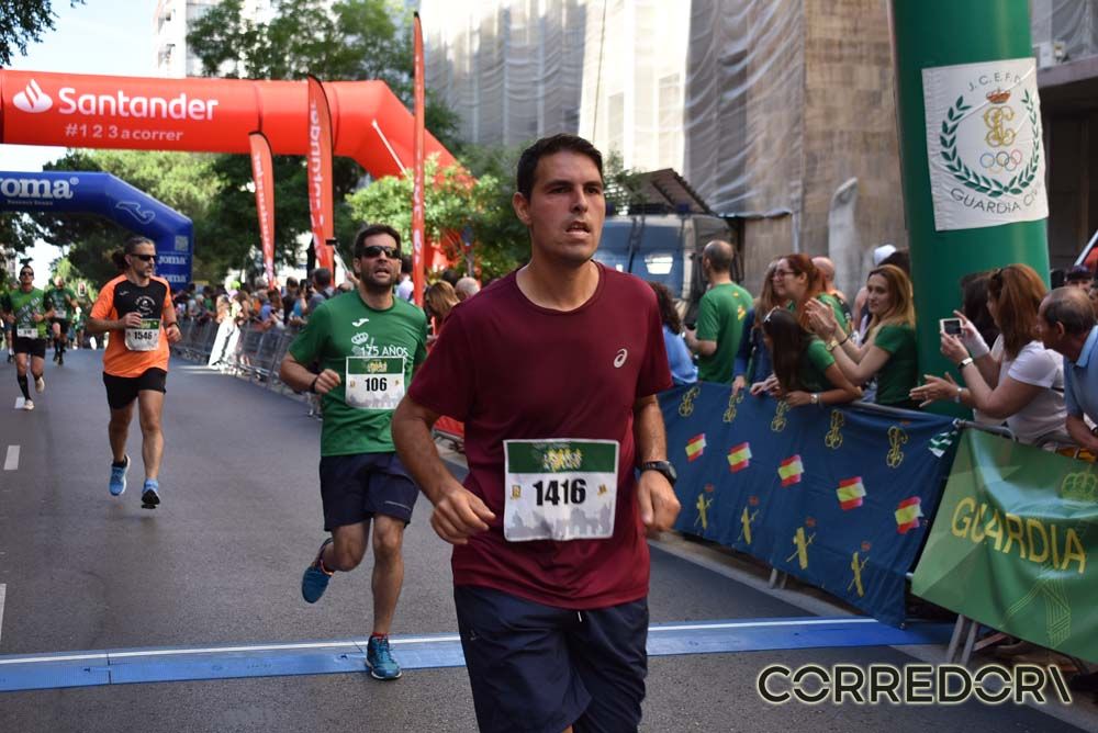 Las mejores fotos de la llegada de la Carrera de la Guardia Civil (GALERÍA 16)