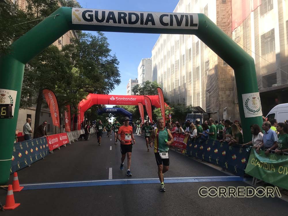Las mejores fotos de la llegada de la Carrera de la Guardia Civil (GALERÍA 29)