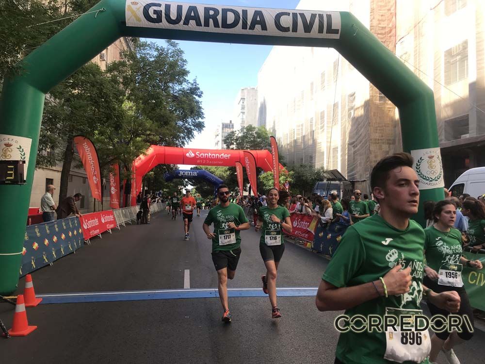 Las mejores fotos de la llegada de la Carrera de la Guardia Civil (GALERÍA 29)