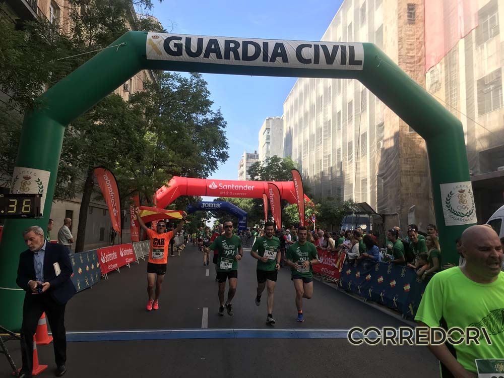 Las mejores fotos de la llegada de la Carrera de la Guardia Civil (GALERÍA 30)