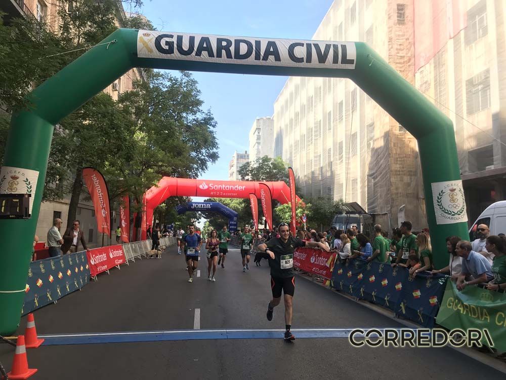 Las mejores fotos de la llegada de la Carrera de la Guardia Civil (GALERÍA 30)