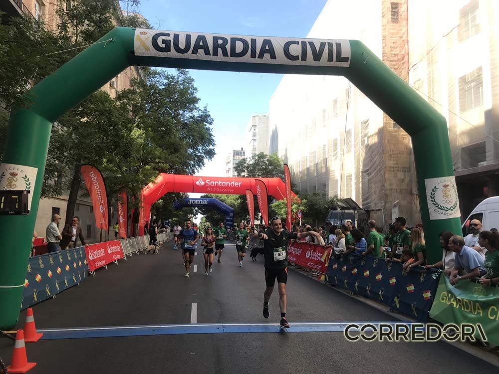 Las mejores fotos de la llegada de la Carrera de la Guardia Civil (GALERÍA 30)