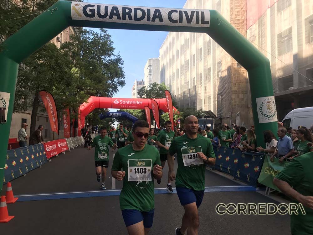 Las mejores fotos de la llegada de la Carrera de la Guardia Civil (GALERÍA 29)