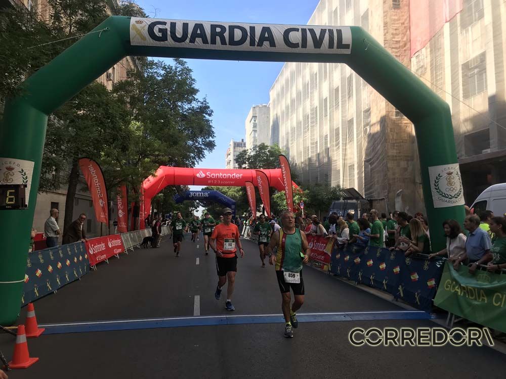 Las mejores fotos de la llegada de la Carrera de la Guardia Civil (GALERÍA 29)