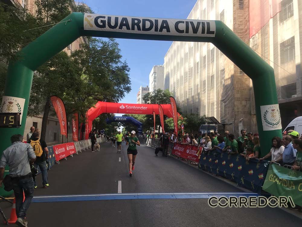 Las mejores fotos de la llegada de la Carrera de la Guardia Civil (GALERÍA 31)