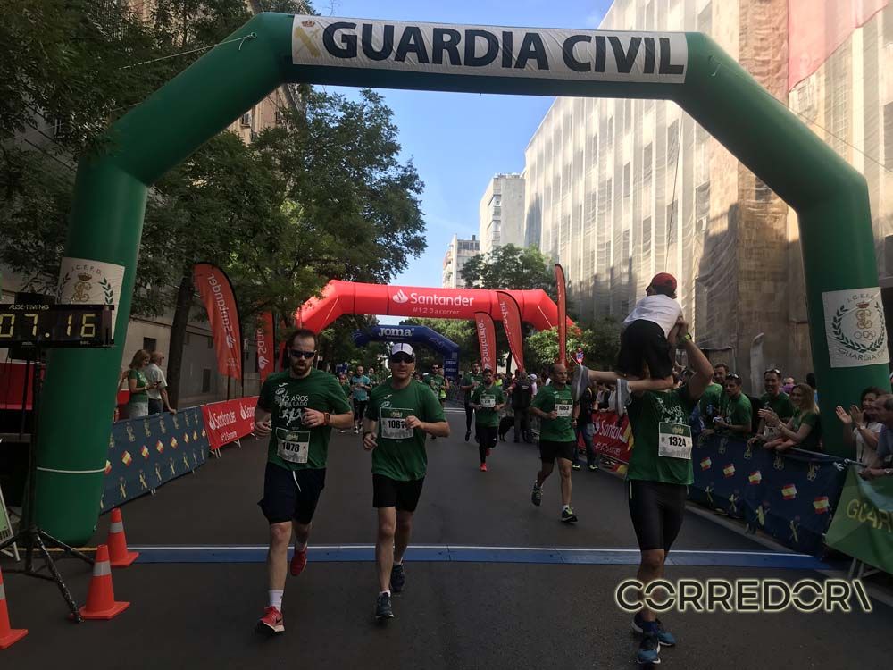 Las mejores fotos de la llegada de la Carrera de la Guardia Civil (GALERÍA 32)