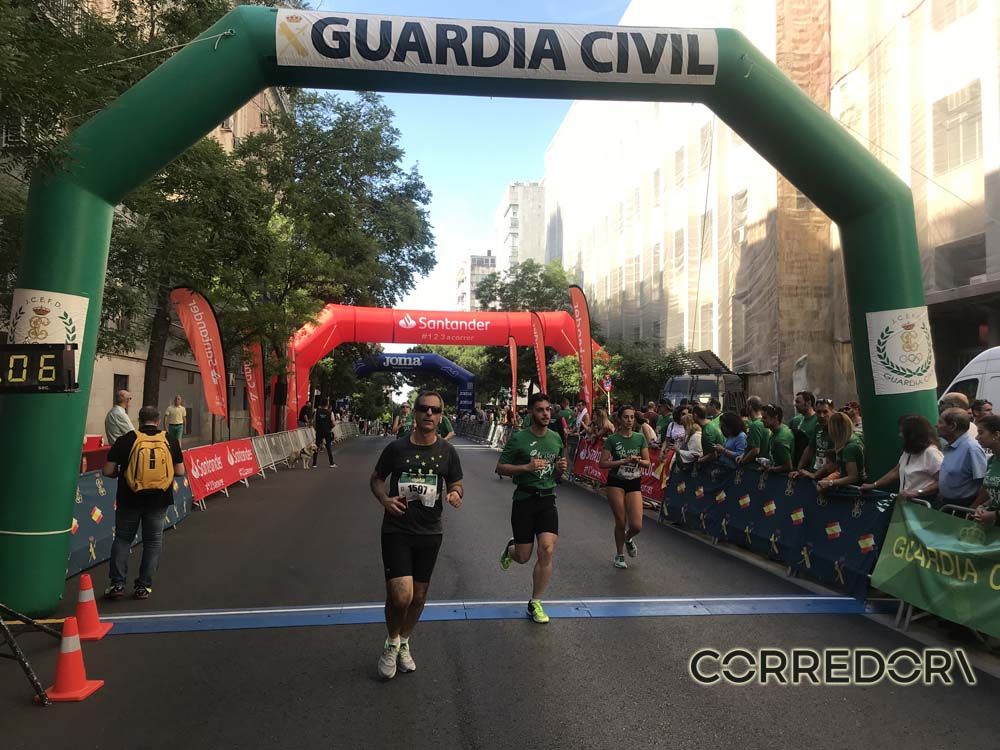 Las mejores fotos de la llegada de la Carrera de la Guardia Civil (GALERÍA 31)